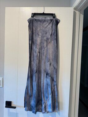 Silk Long Skirt-Size M